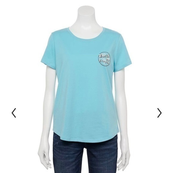 Graphic T Shirts - Picture 3 of 8